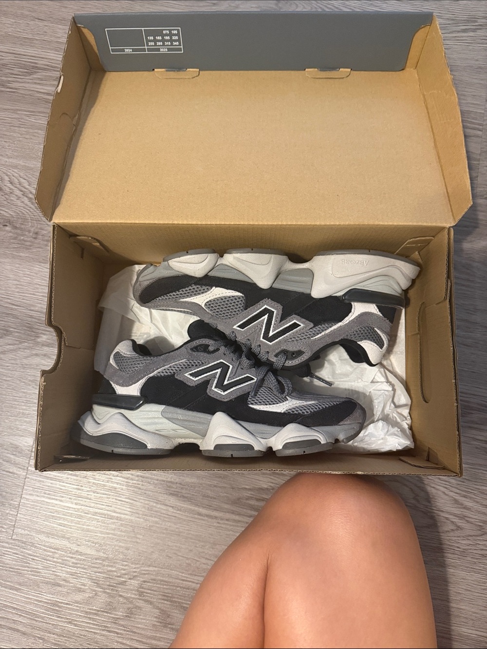 New Balance 9060 4.5 Y Black & Grey Athletic Sneakers